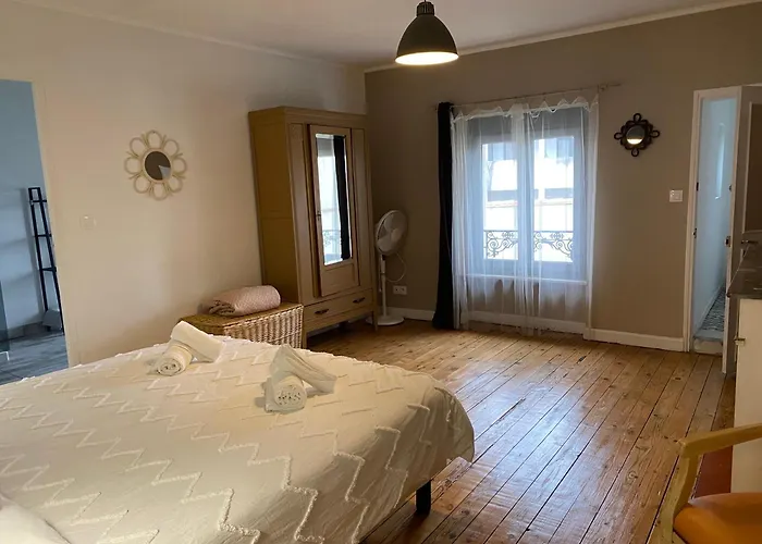 Appartement Bastide 6 *